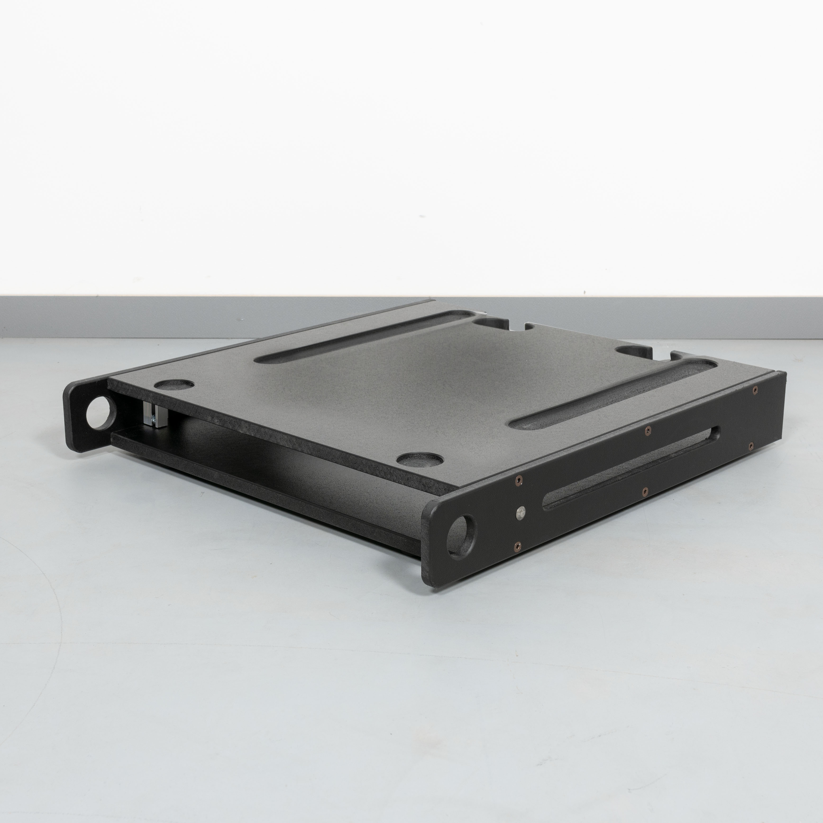 19" 1HE Leichtbau-Rackmodul V2