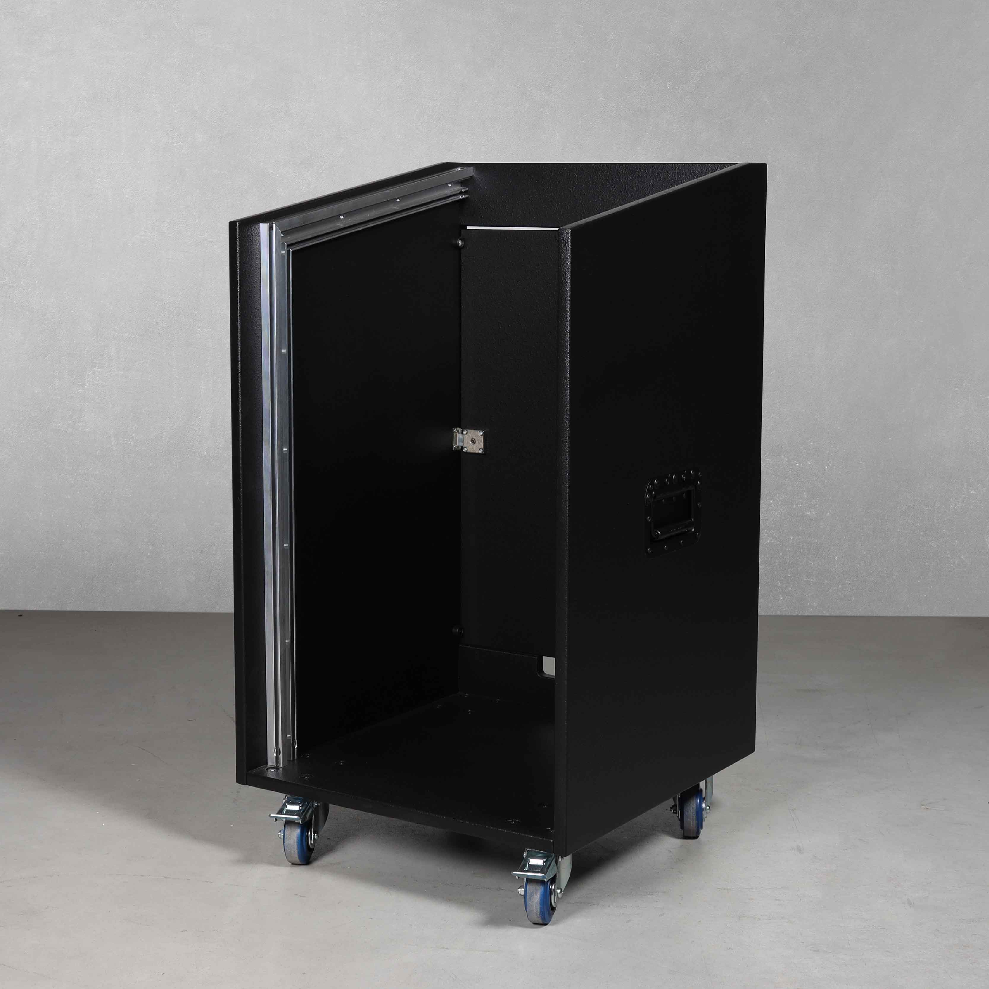 19" Studiorack 16HE (Winkelform) 19" Studiorack 16HE (Winkelform)