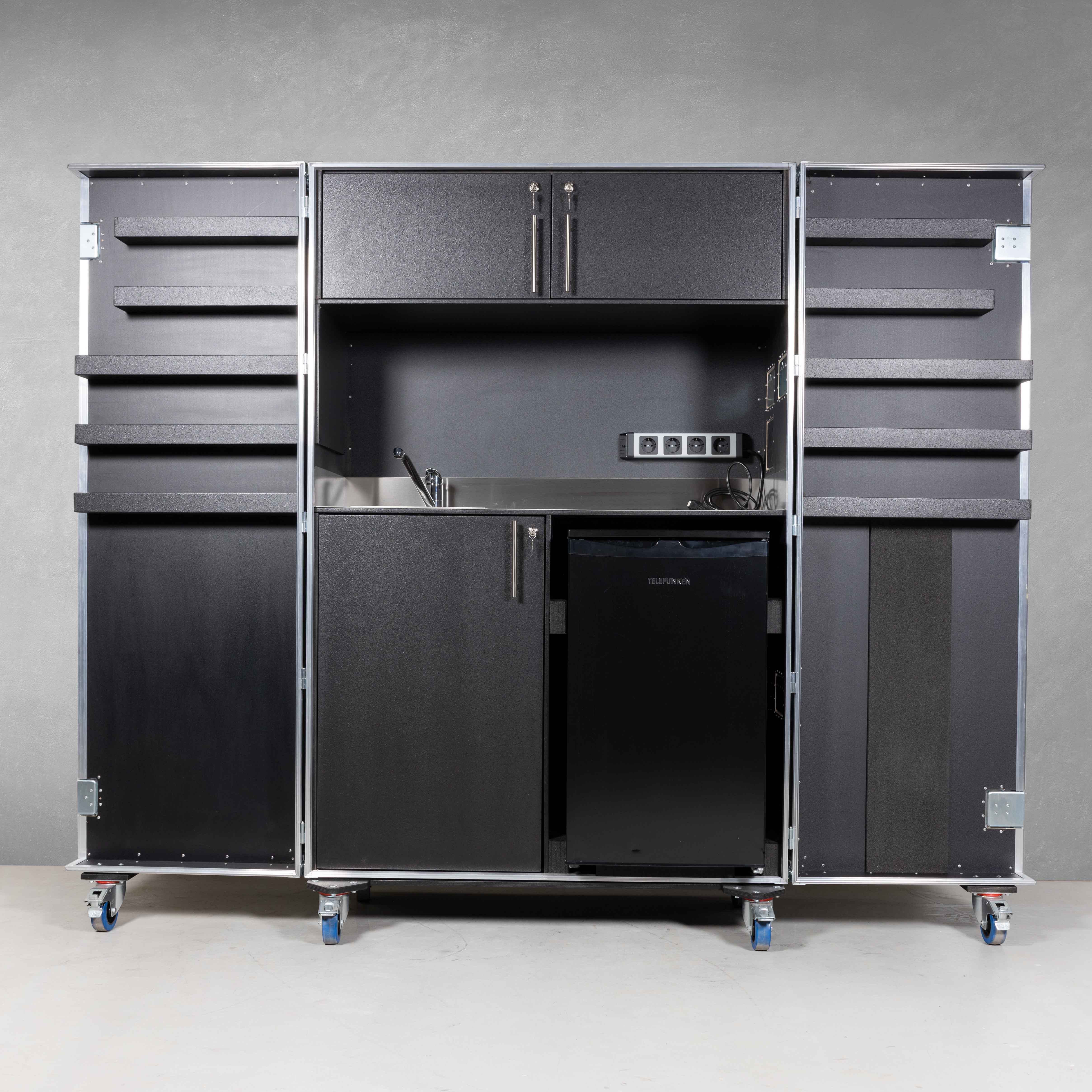 Küchencase/Cateringcase mit Edelstahlarbeitsfläche für Spüle (kombinierbar mit Art. 468595.1)
