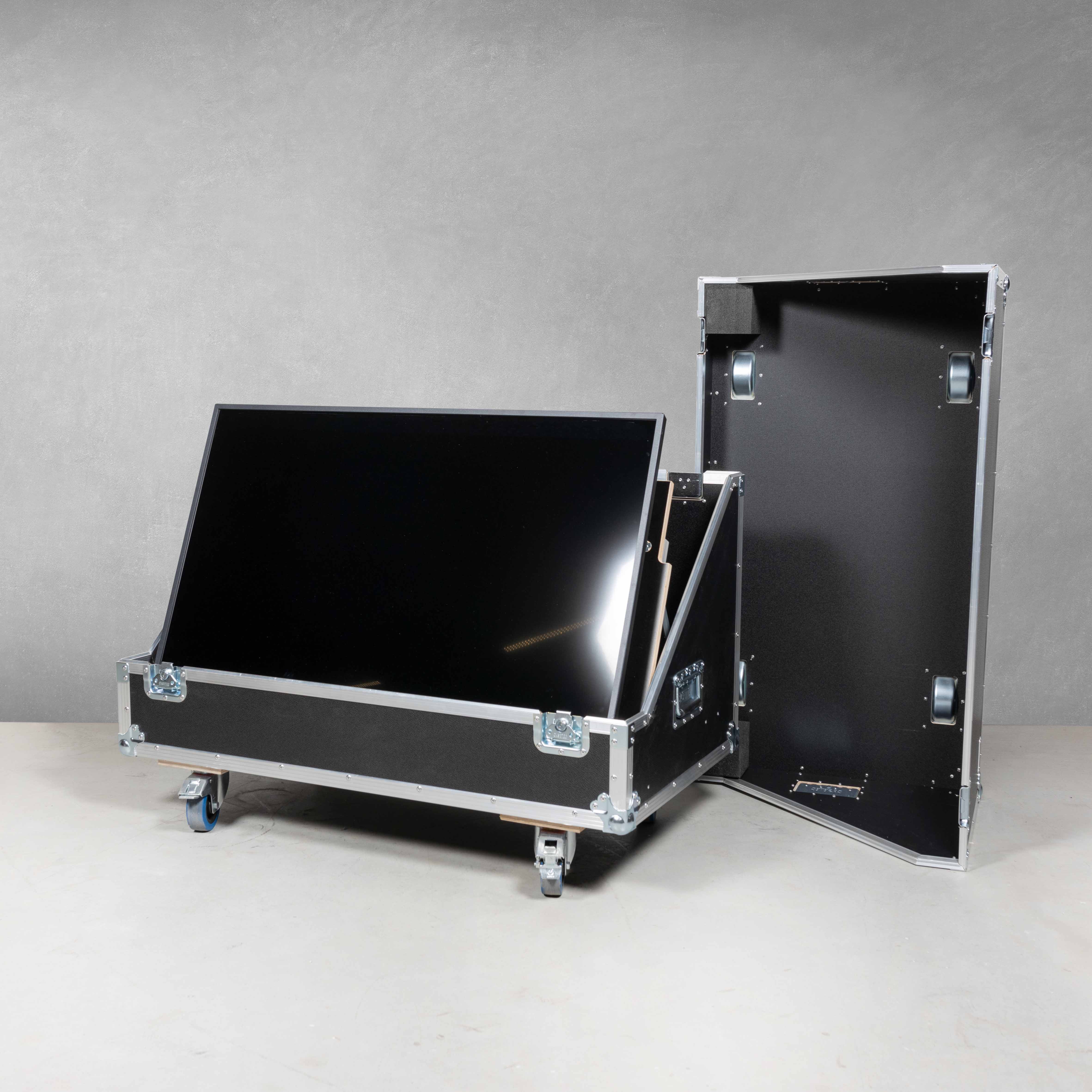 Videovorschaumonitorcase für Bildschirme bis 46" Videovorschaumonitorcase für Bildschirme bis 46"