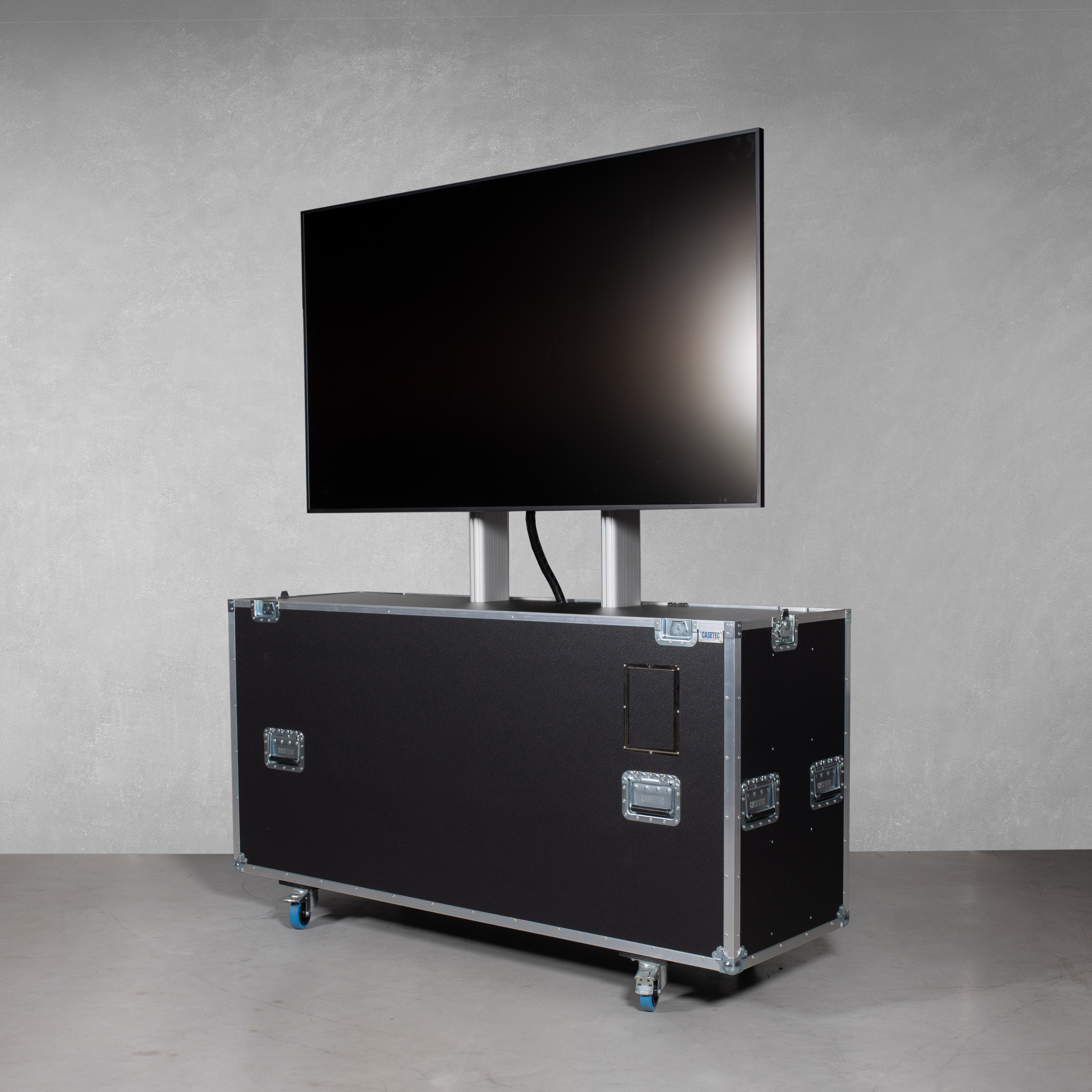 Flightcase für 75"-Bildschirm mit Hublift (inkl. Displayhalterung) Flightcase für 75"-Bildschirm mit Hublift (inkl. Displayhalterung)