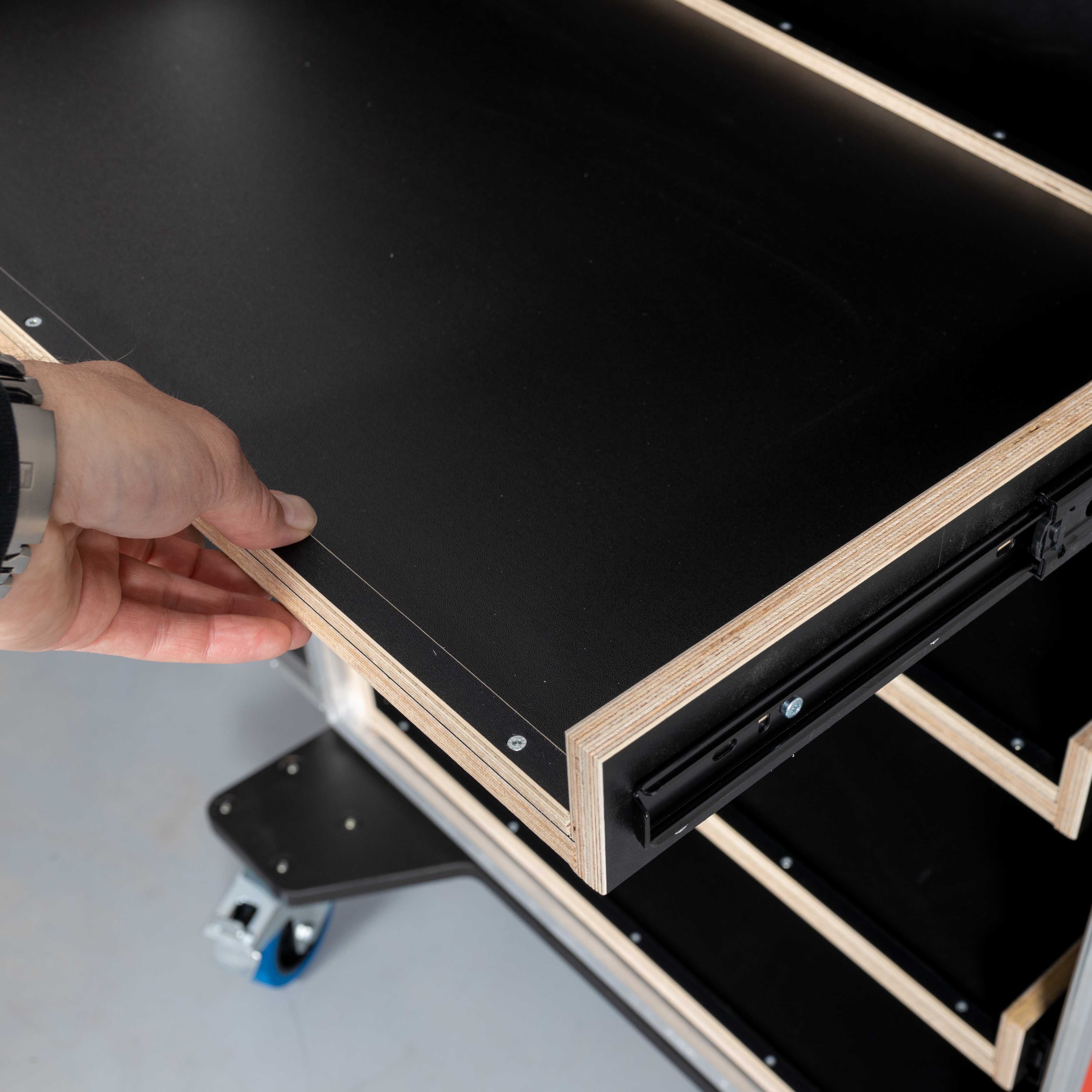Schrankcase für 5 Euroboxen (Kunststoffboxen) V.2 WAWI Rack & Case Gr. L (ohne Tisch im Deckel)