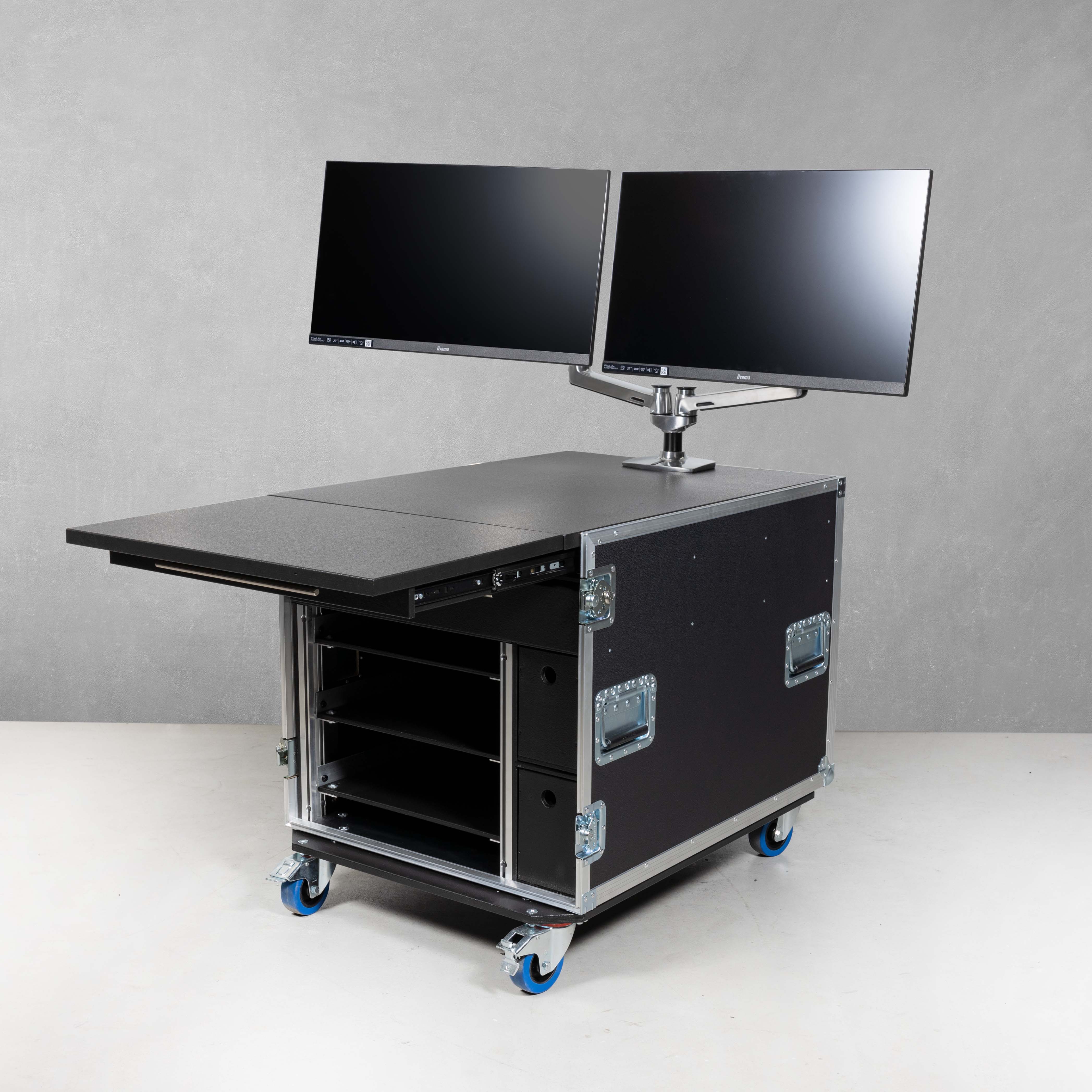 Streaming Case/Office Case Big mit 1x19" Einheit und Arbeitsfläche mit Doppelmonitorhalter